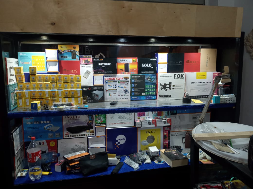 فني دش وكاميرات مراقبه 